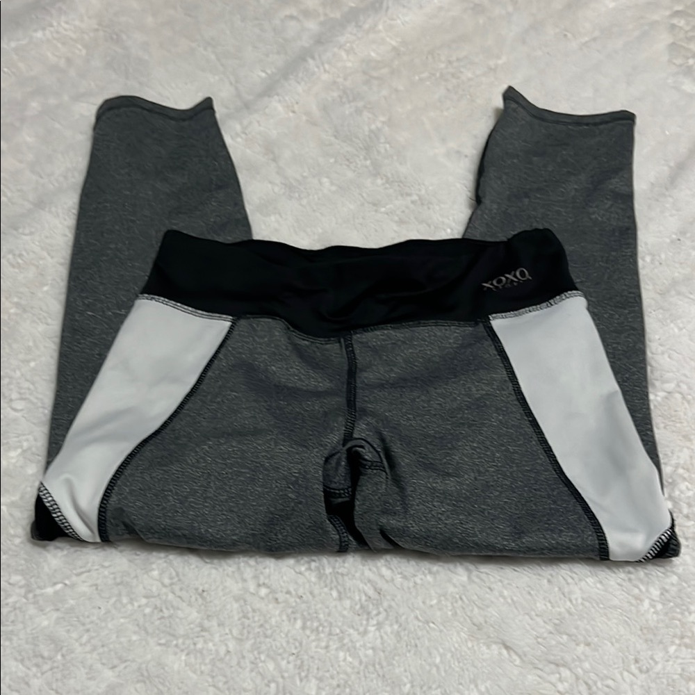 XOXO Gray and Black Capri Pants with Comfort Waistband